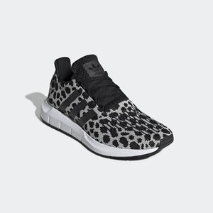 WOMEN'S Adidas Originals Swift Run Leopard Print BD7962